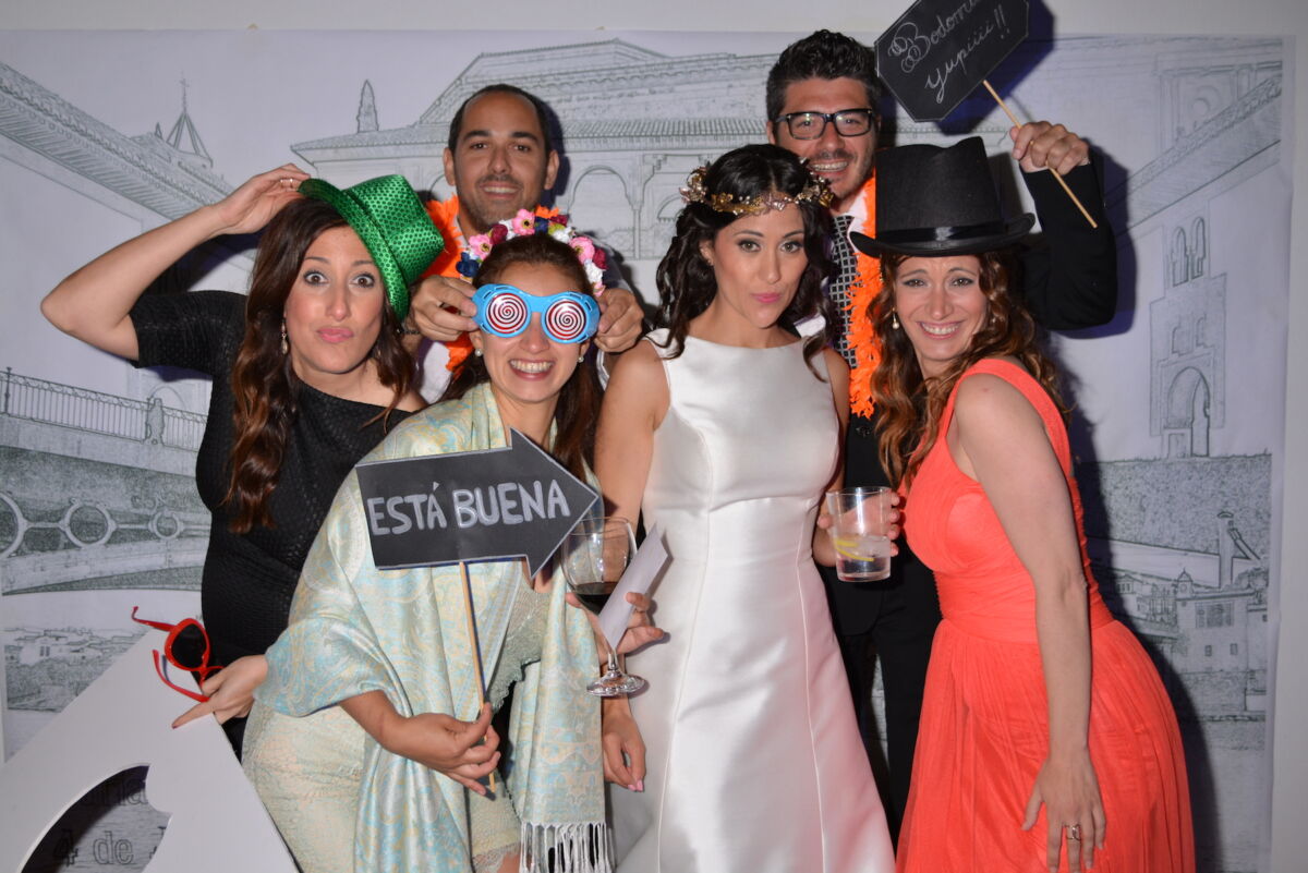 Fotomaton evento Huelva con invitados